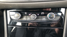 Vauxhall Grandland 1.5 Turbo D SRi 5dr Auto Diesel Hatchback